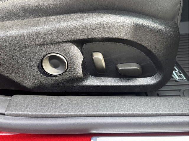 2025 Cadillac CT4 4dr Sdn Premium Luxury