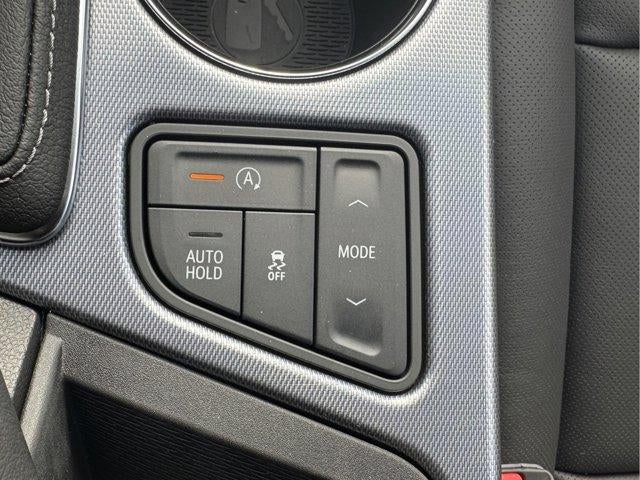 2025 Cadillac CT4 4dr Sdn Premium Luxury