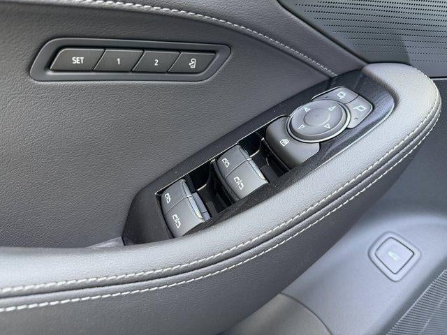 2026 Cadillac CT5 4dr Sdn Premium Luxury