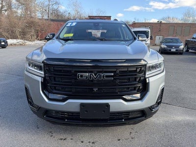 2023 GMC Acadia SLT