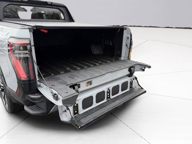 2024 GMC Sierra EV Denali Edition 1