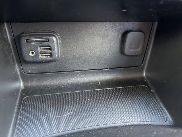 2022 GMC Canyon AT4 - Leather