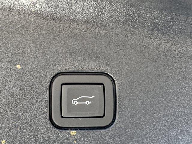 2026 Cadillac VISTIQ AWD 4dr Luxury