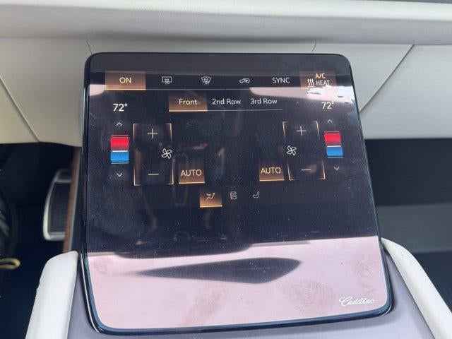 2026 Cadillac VISTIQ AWD 4dr Luxury