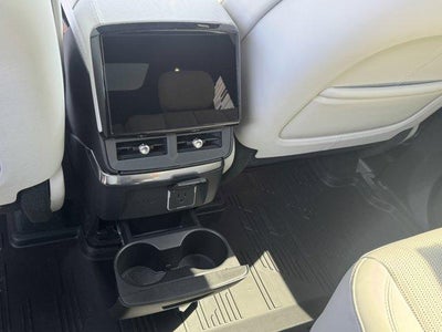 2026 Cadillac VISTIQ AWD 4dr Luxury