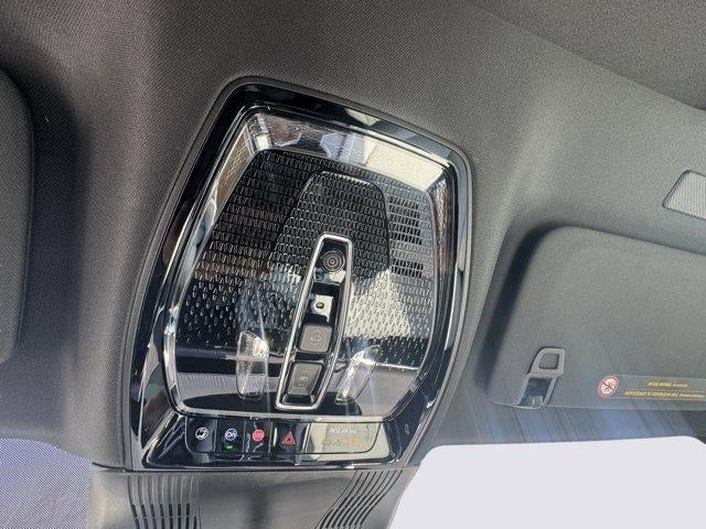 2026 Cadillac VISTIQ AWD 4dr Luxury