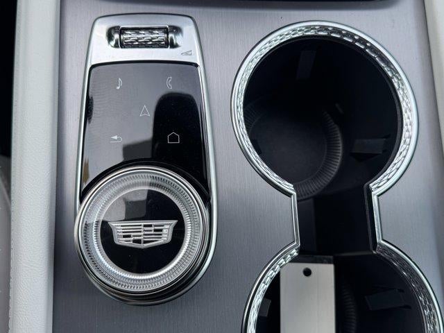 2026 Cadillac VISTIQ AWD 4dr Luxury