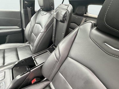2023 Cadillac XT4 AWD Premium Luxury