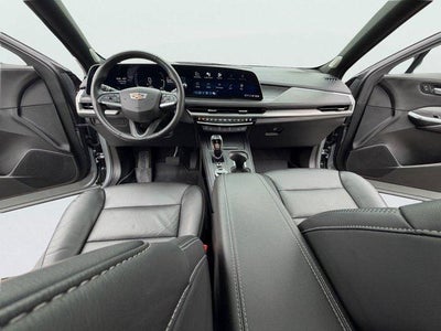 2024 Cadillac XT4 Premium Luxury