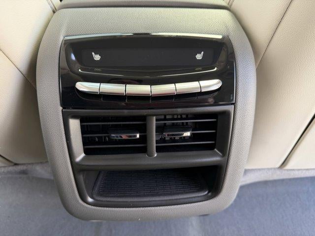 2026 Cadillac XT5 AWD 4dr Premium Luxury