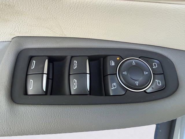 2026 Cadillac XT5 AWD 4dr Premium Luxury