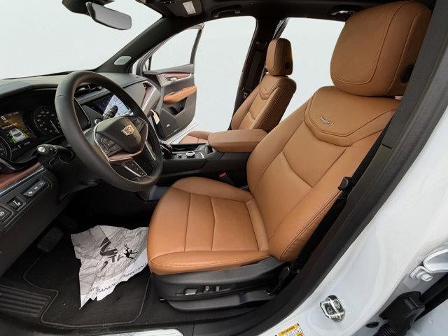 2026 Cadillac XT5 AWD 4dr Premium Luxury