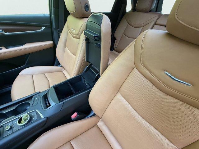 2026 Cadillac XT5 AWD 4dr Premium Luxury