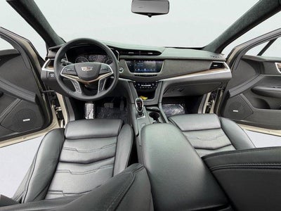 2017 Cadillac XT5 Platinum AWD