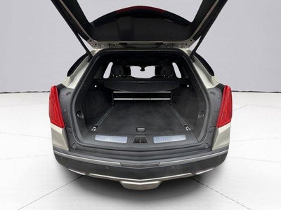 2017 Cadillac XT5 Platinum AWD