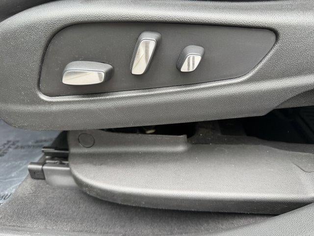 2017 Cadillac XT5 Platinum AWD