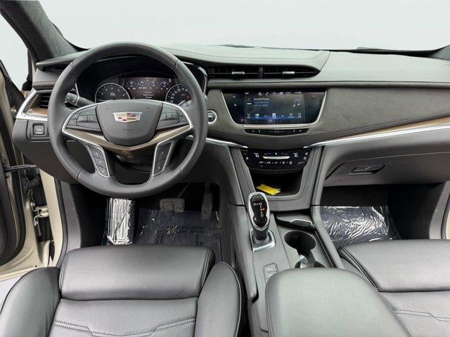 2017 Cadillac XT5 Platinum AWD