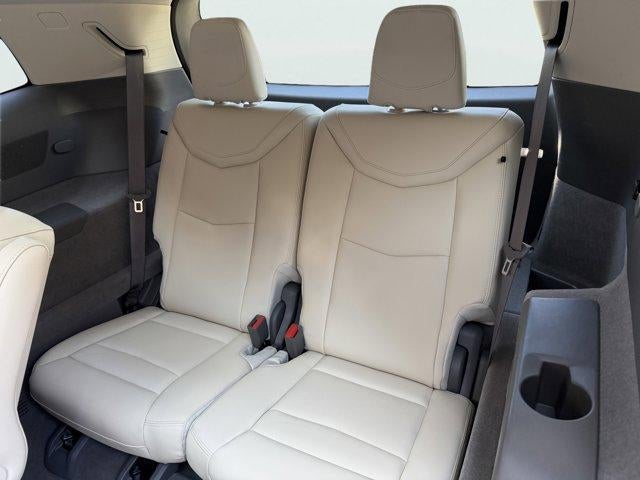 2024 Cadillac XT6 Base