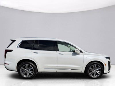 2024 Cadillac XT6 Base