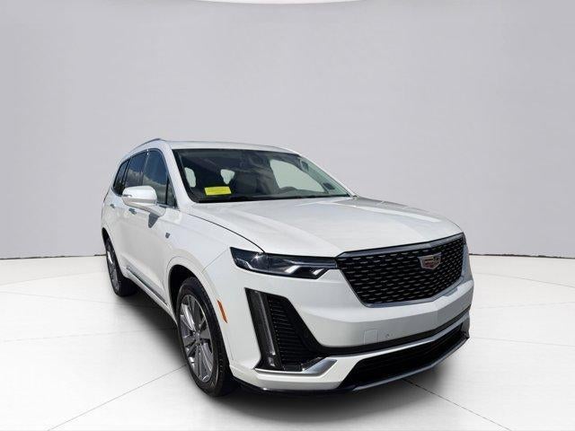 2024 Cadillac XT6 Base