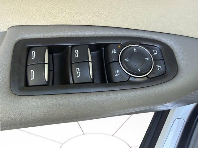 2024 Cadillac XT6 Base
