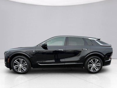 2024 Cadillac LYRIQ Luxury 1