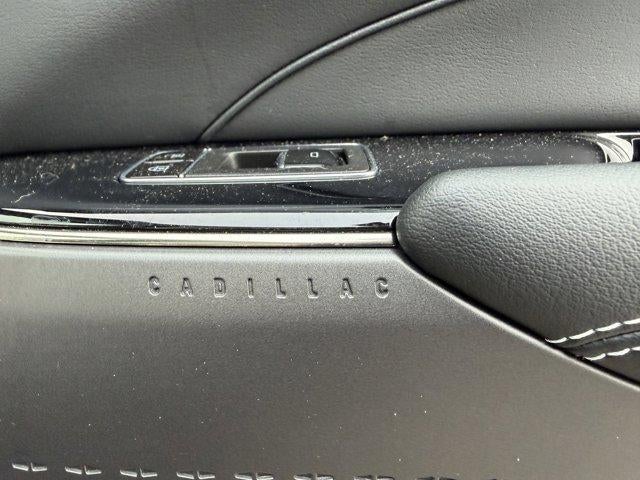 2024 Cadillac LYRIQ Luxury 1