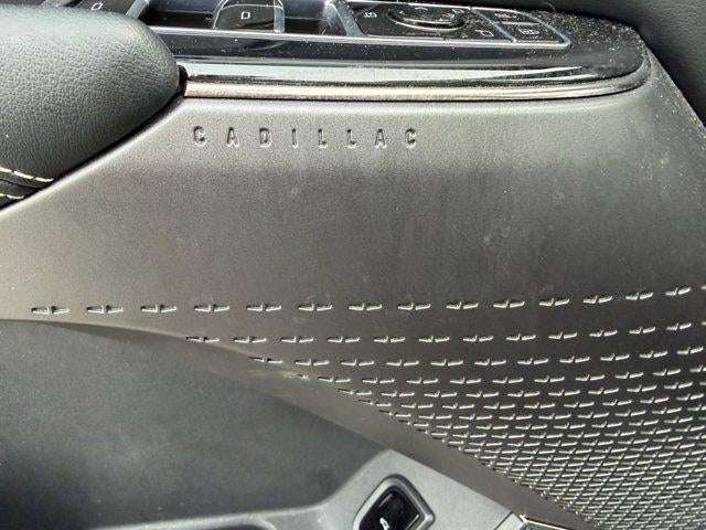 2024 Cadillac LYRIQ Luxury 1