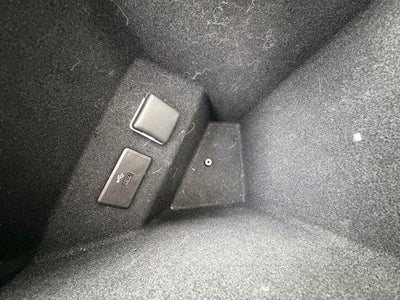 2024 Cadillac LYRIQ Luxury 1