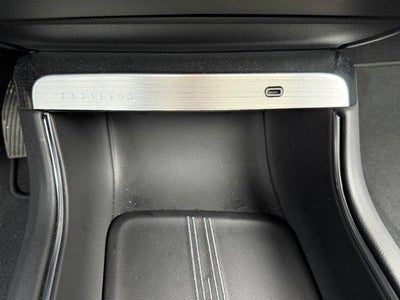 2024 Cadillac LYRIQ Luxury 1