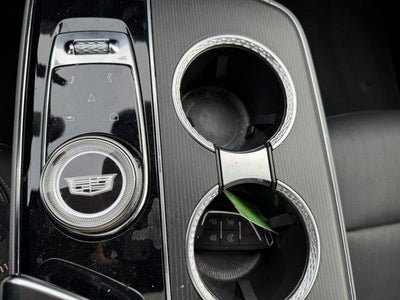 2024 Cadillac LYRIQ Luxury 1