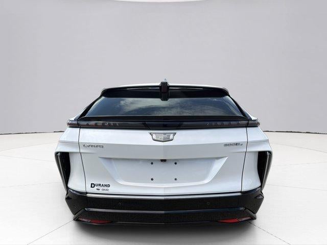 2024 Cadillac LYRIQ Luxury 1