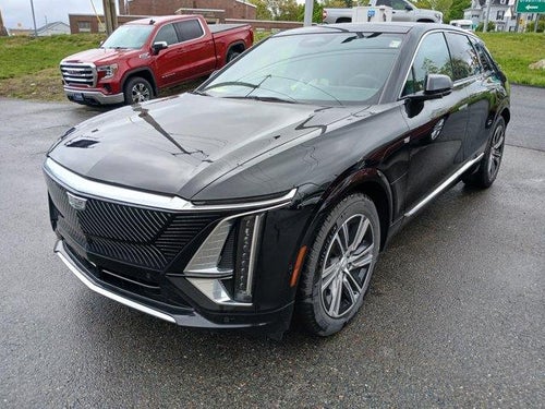 2024 Cadillac LYRIQ Luxury 2
