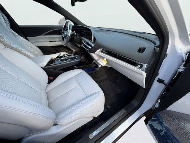 2026 Cadillac LYRIQ 4dr Premium Luxury