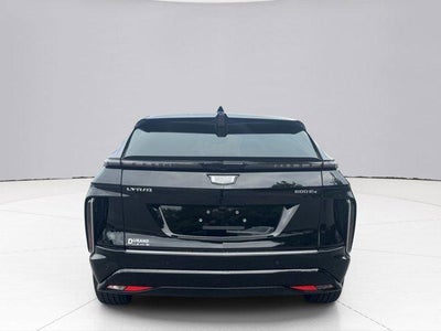 2024 Cadillac LYRIQ Luxury 3