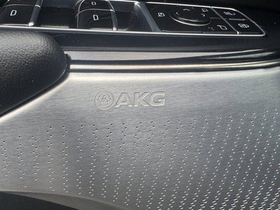 2024 Cadillac LYRIQ Luxury 3