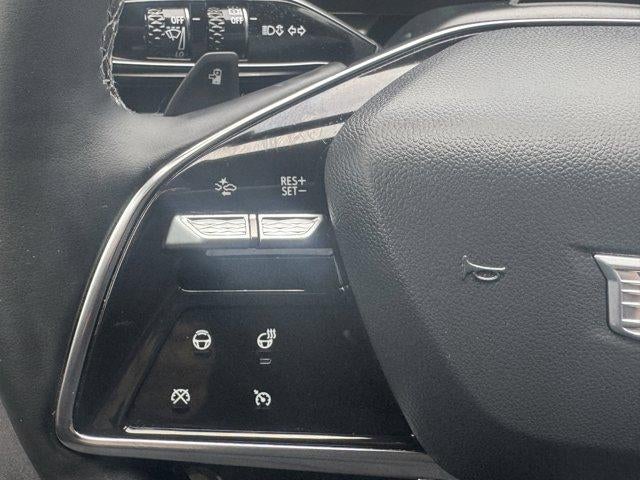 2024 Cadillac LYRIQ Luxury 3