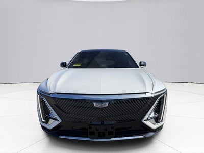 2024 Cadillac LYRIQ Luxury 3