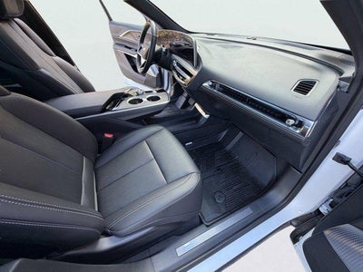 2024 Cadillac LYRIQ Luxury 3