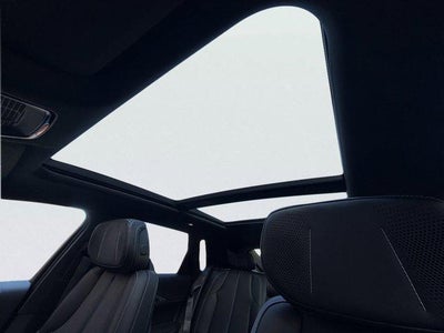 2024 Cadillac LYRIQ Luxury 3