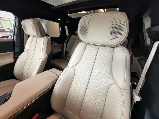 2026 Cadillac LYRIQ Signature Luxury