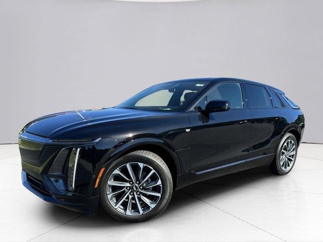 2024 Cadillac LYRIQ Sport 2
