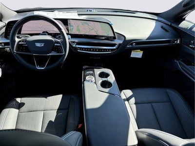 2024 Cadillac LYRIQ Sport 2