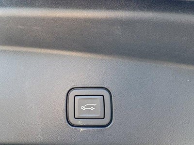 2024 Cadillac LYRIQ Sport 2