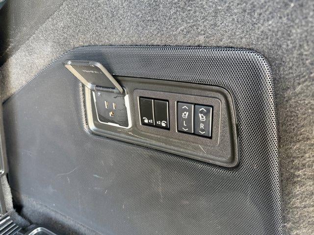 2024 Cadillac Escalade Premium Luxury