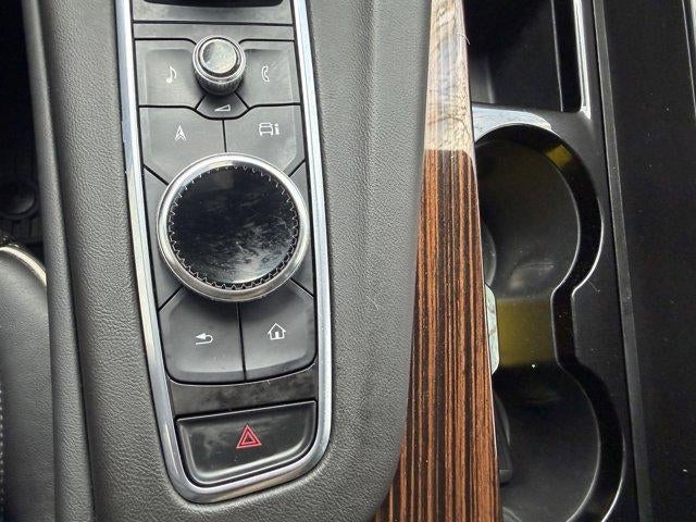 2022 Cadillac Escalade ESV Premium Luxury