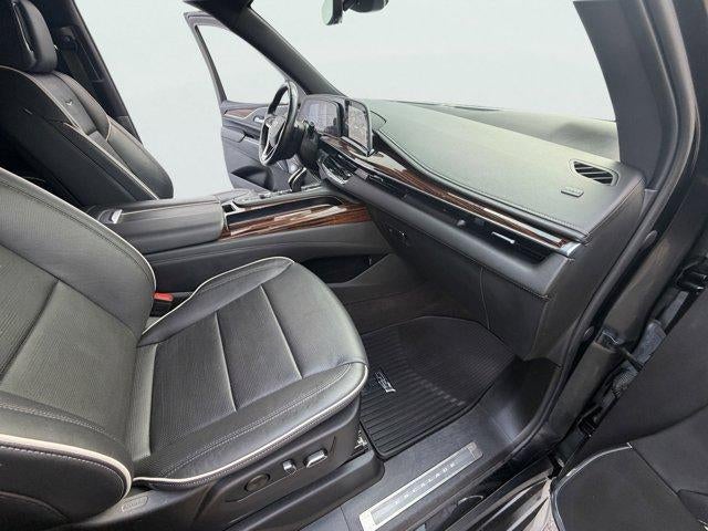 2022 Cadillac Escalade ESV Premium Luxury