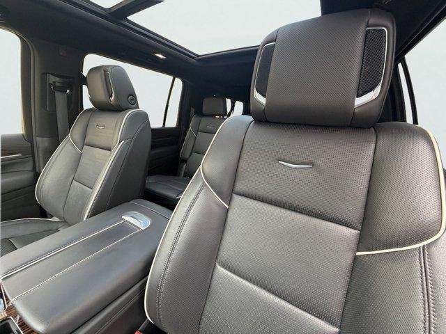 2022 Cadillac Escalade ESV Premium Luxury