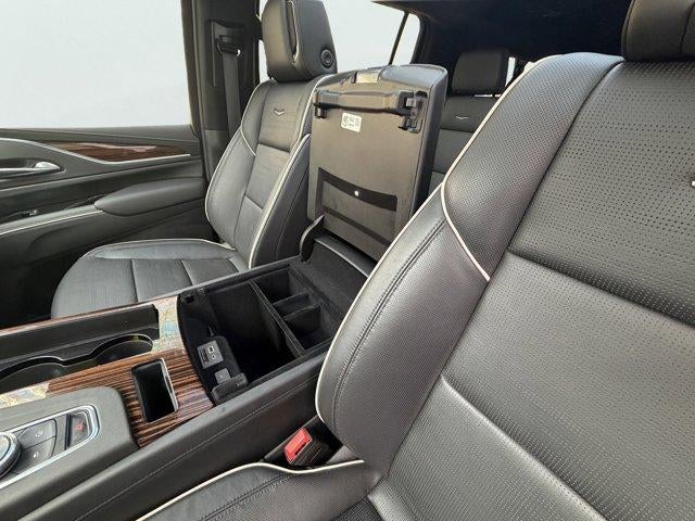 2022 Cadillac Escalade ESV Premium Luxury