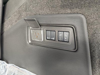 2027 Cadillac Escalade 4WD Platinum Sport